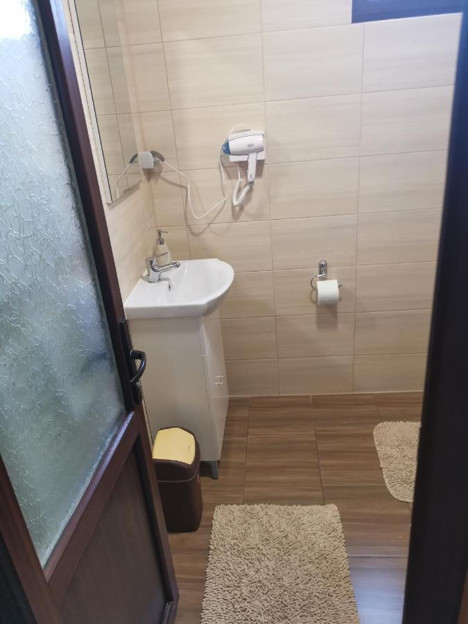 Somogyi Vendeghaz Bed & Breakfast Bancu Bagian luar foto