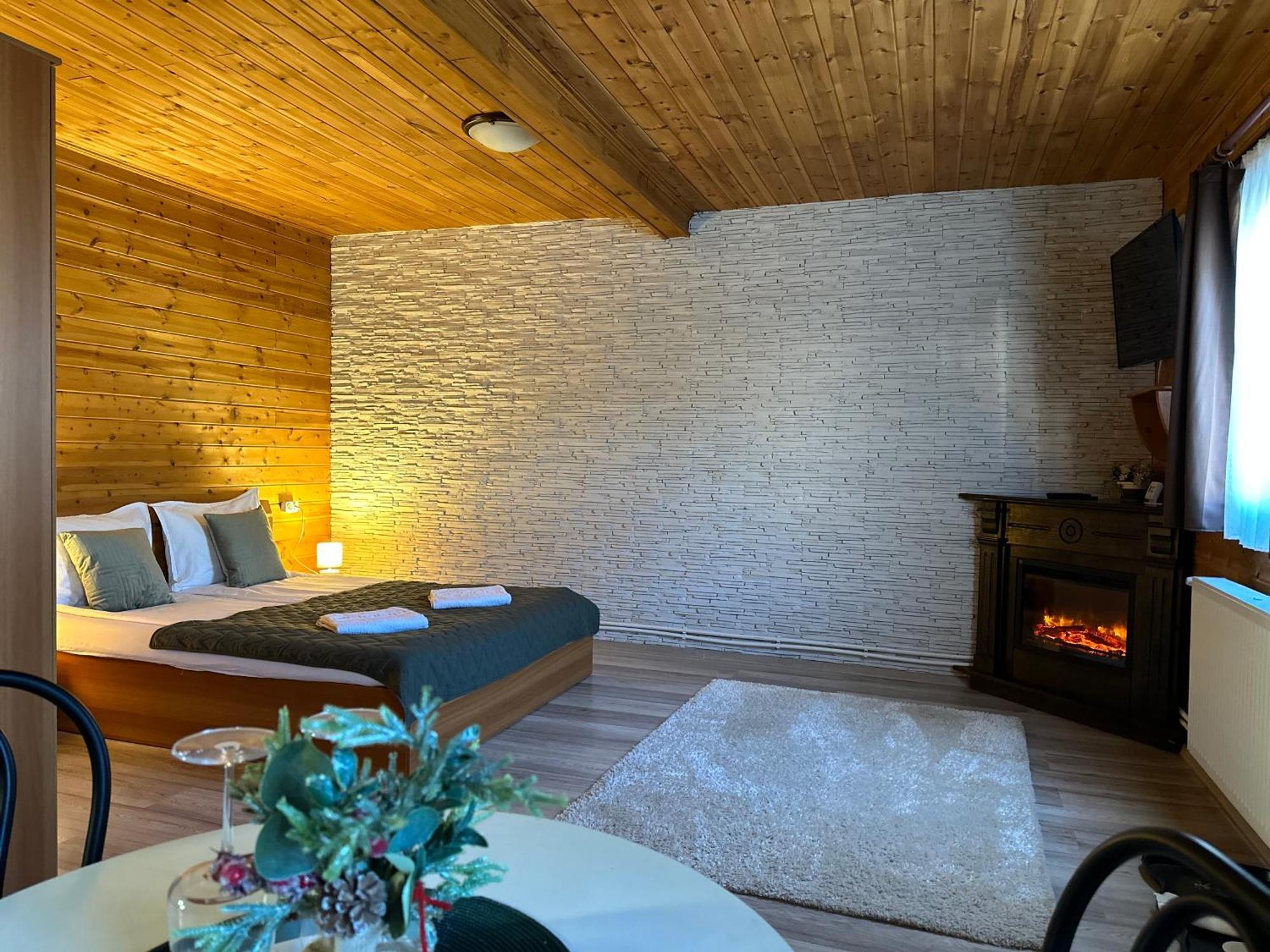 Somogyi Vendeghaz Bed & Breakfast Bancu Bagian luar foto